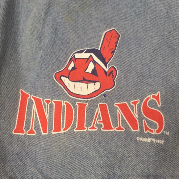 NWT Cleveland Indians jean shorts - Picture 2 of 5
